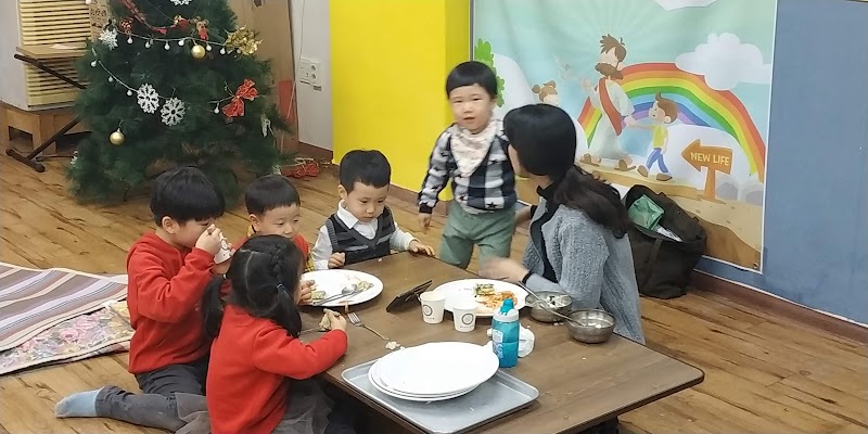 용산중앙교회 사진 (Google 지도)